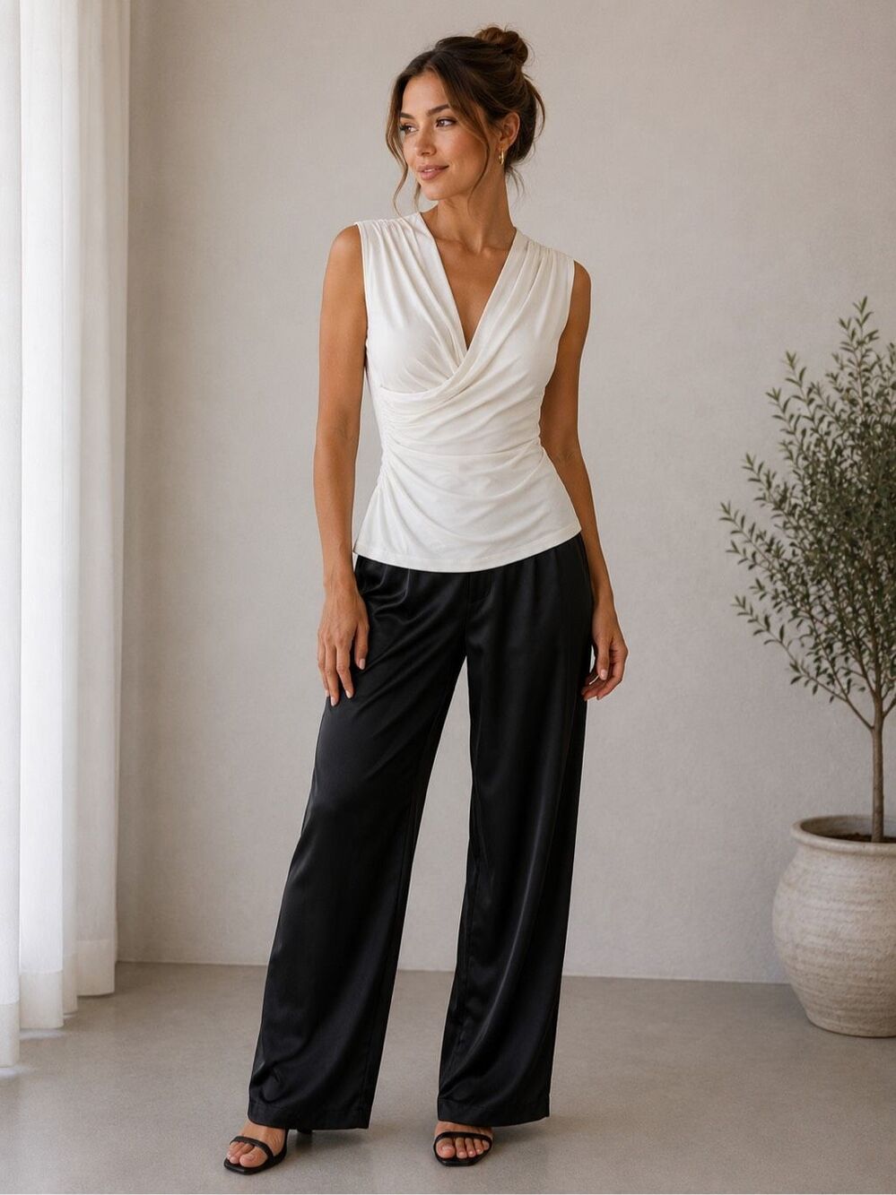 H&M White Draped Ruched Sleeveless V Neck Sexy Feminine Elegant Top Size S